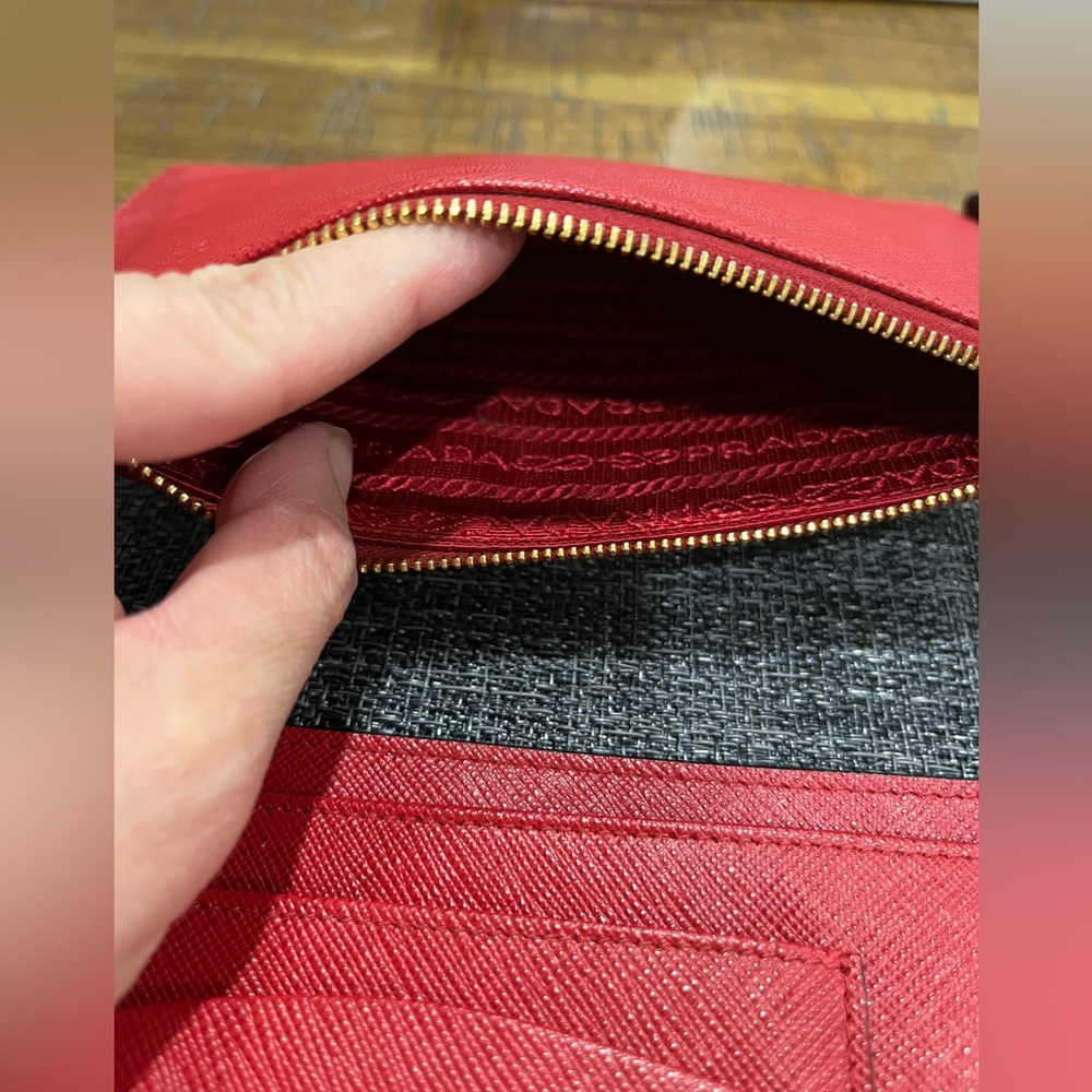 Prada coated canvas wallet - Picture 4 of 6